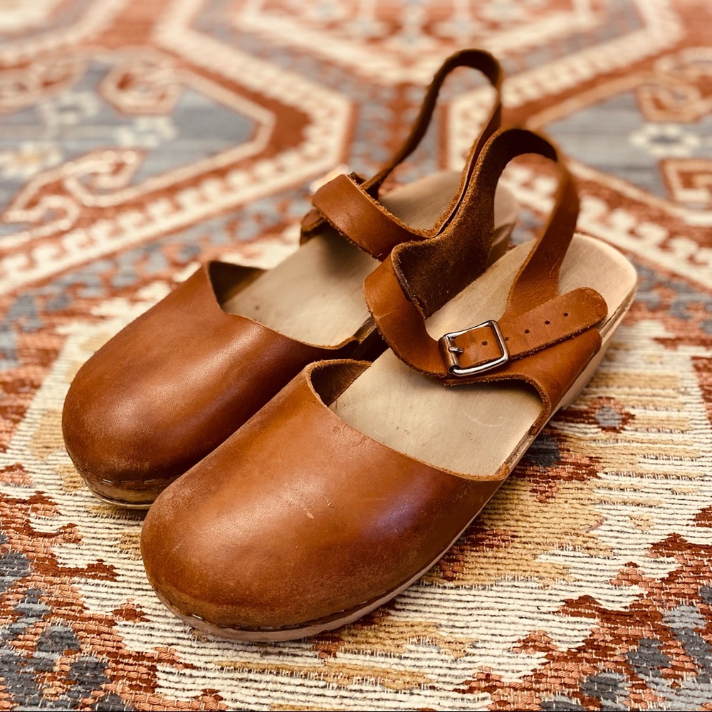 Lotta from Stockholm Low Wood Clogs - Size 39